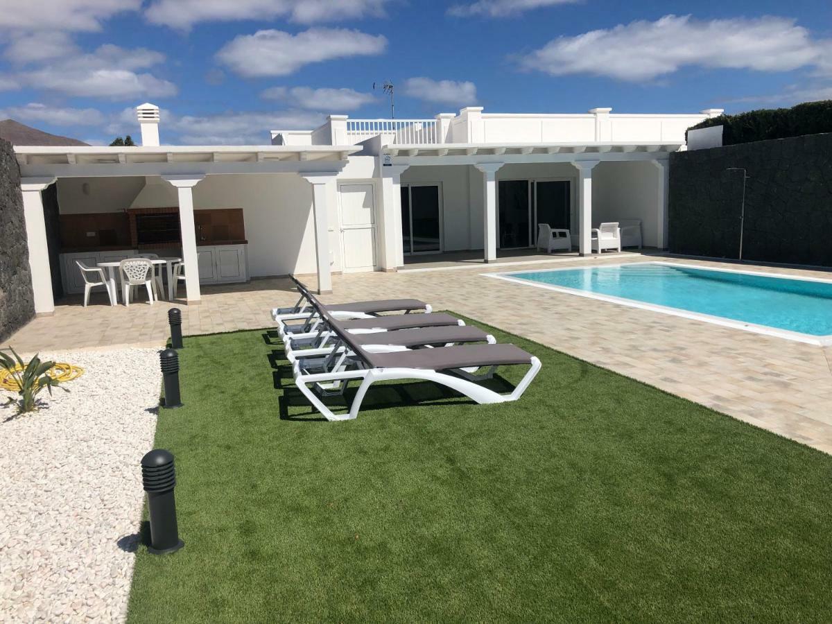 Casa Mercedes Playa Blanca  Exterior photo